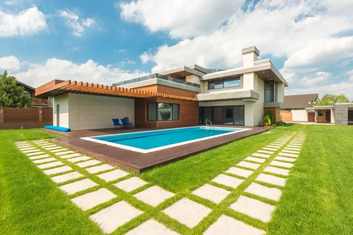 Pool Heaters & Heat Pumps in Grand Prairie, TX